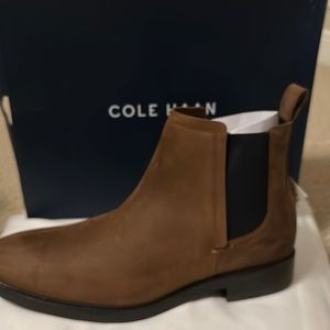 Cole Haan Kennedy Grand Chlswp in Dogwood Nubuck size 11.  New with Box!!!